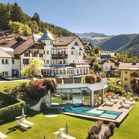 Alpenheim Charming & Spa Hotel Ortisei Kültér fotó