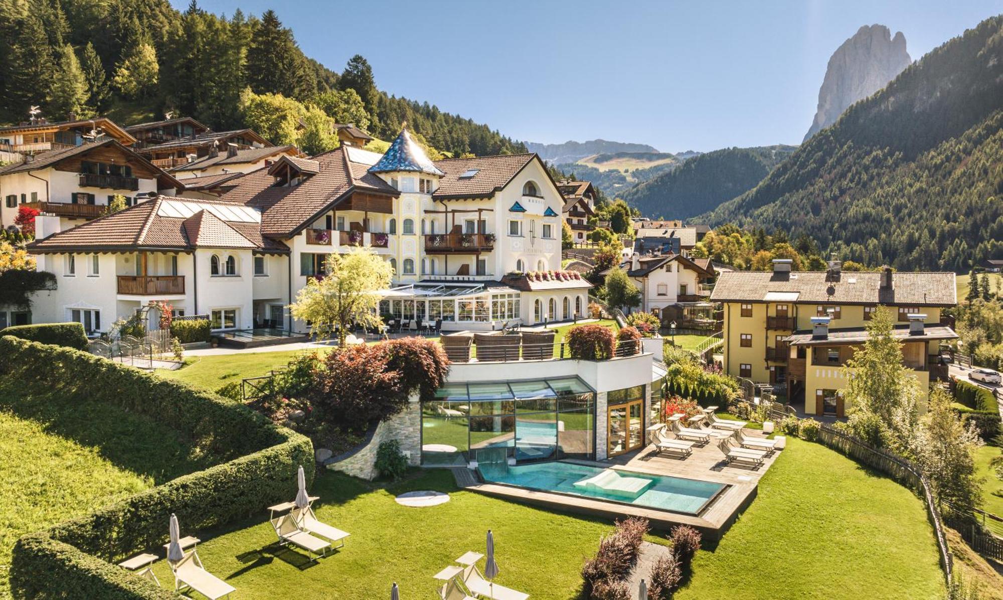 Alpenheim Charming & Spa Hotel Ortisei Kültér fotó