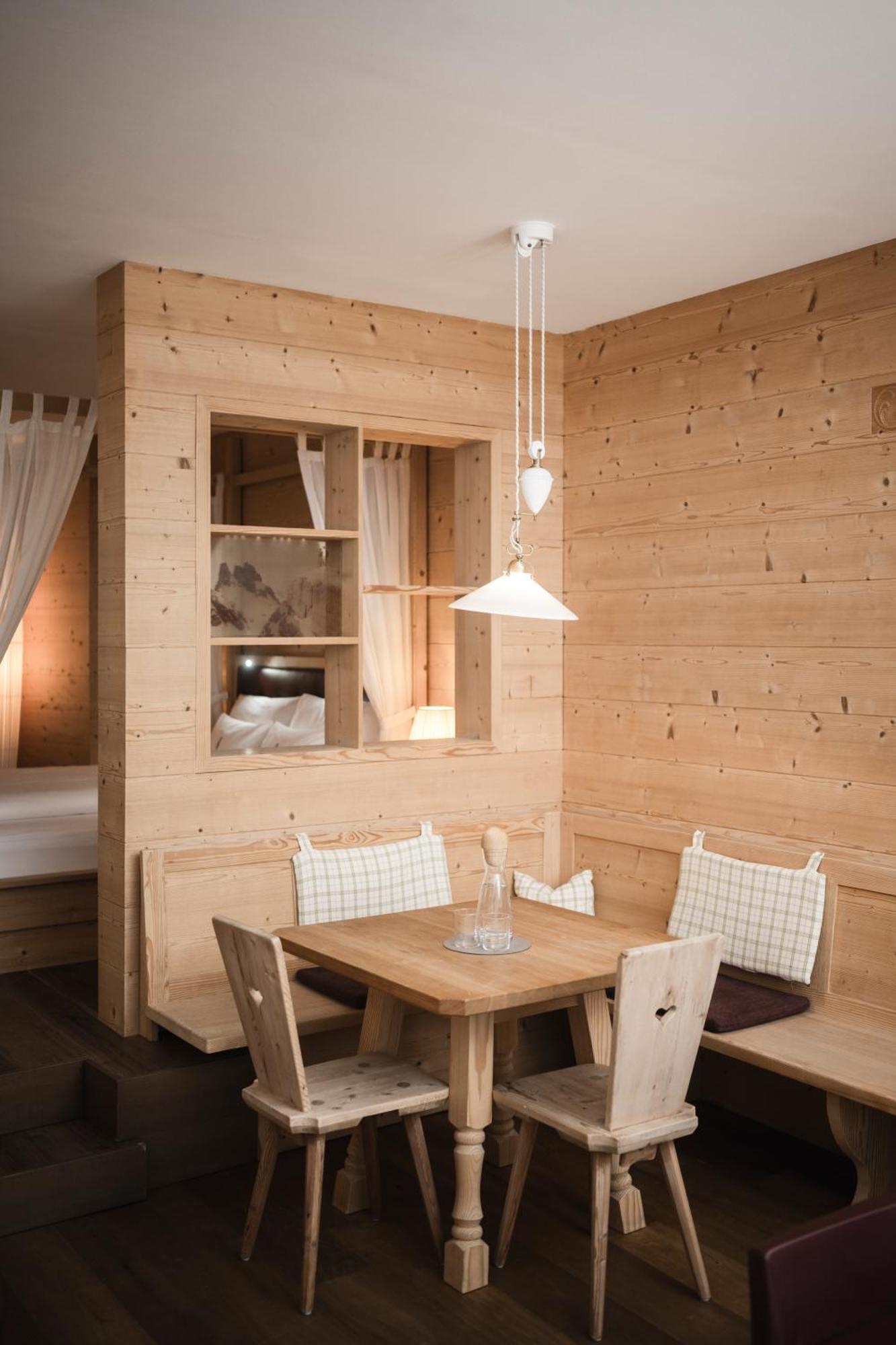 Alpenheim Charming & Spa Hotel Ortisei Kültér fotó
